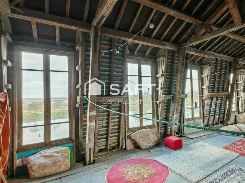 Maison - 284 m² - 12 pièces