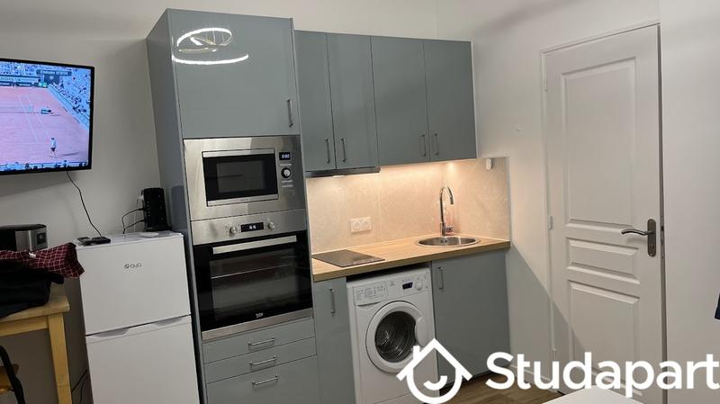 Appartement - 15 m² - 1 pièce