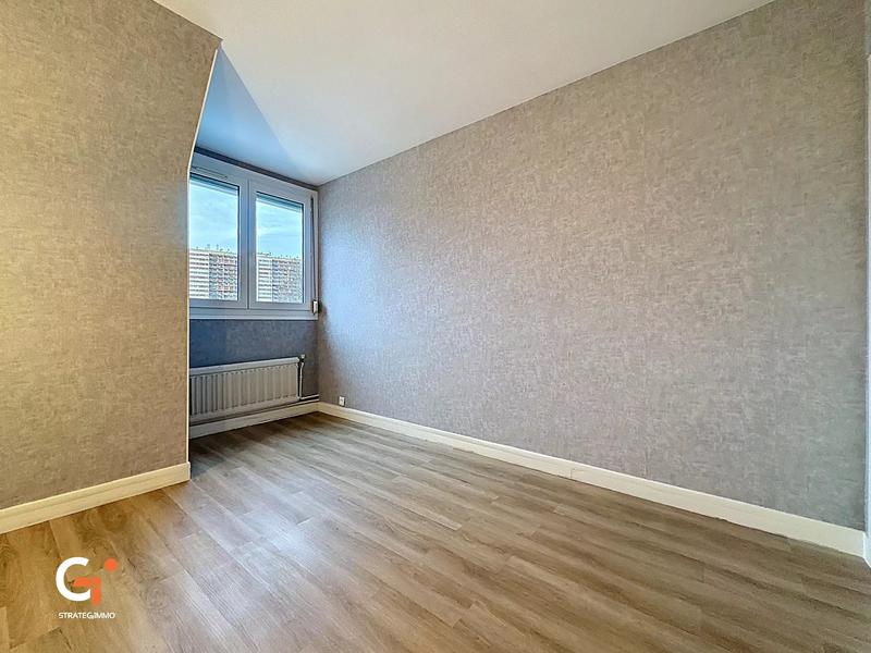 Appartement - 136 m² - 6 pièces