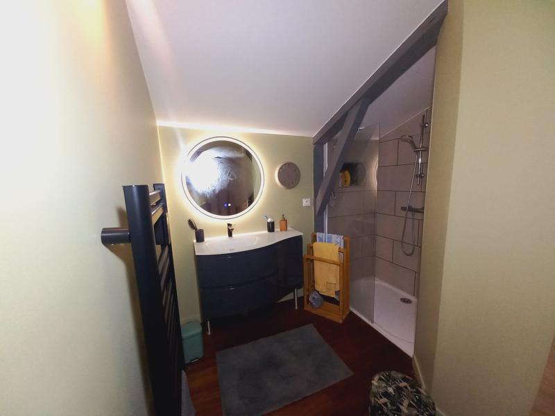 Maison - 318 m² - 8 pièces