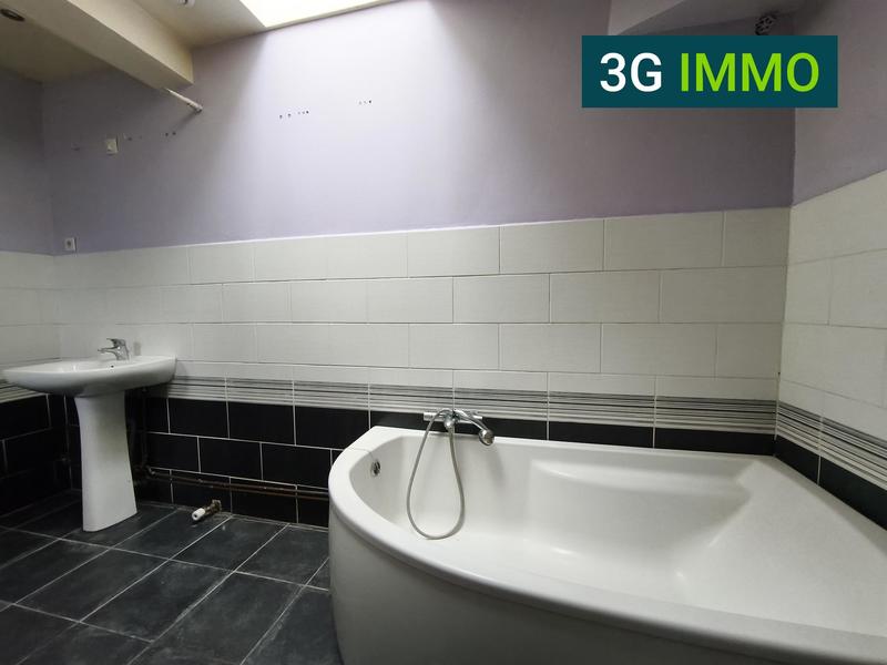 Maison - 128 m² - 7 pièces