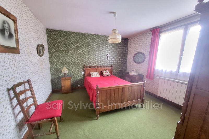 Maison - 178 m² - 7 pièces