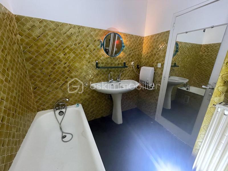 Appartement - 107 m² - 5 pièces