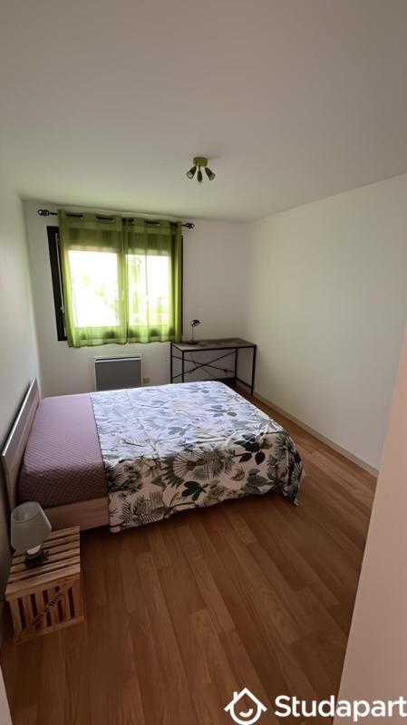 Chambre - 12 m² - 1 pièce