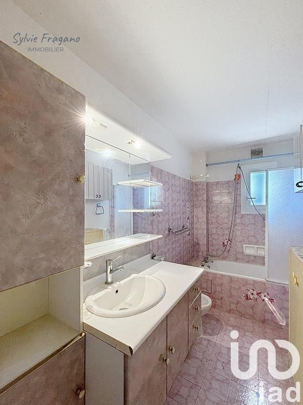 Appartement - 96 m² - 5 pièces