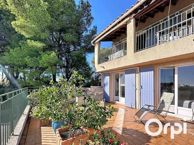 Maison - 83 m² - 4 pièces