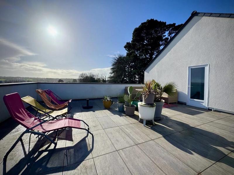 Maison - 111 m² - 5 pièces