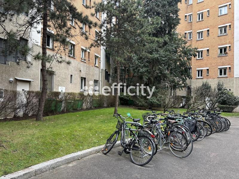 Appartement ancien - 108 m² - 4 pièces