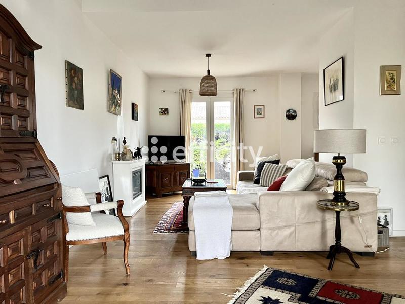 Maison - 80 m² - 3 pièces