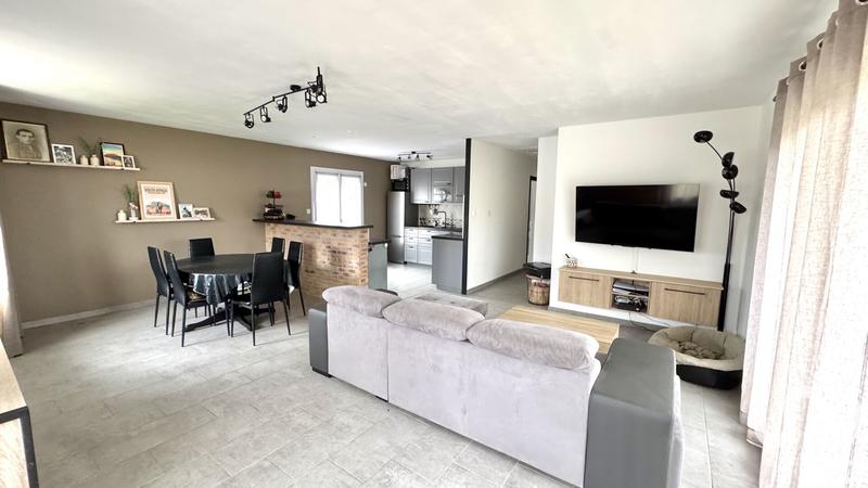 Maison - 81 m² - 4 pièces