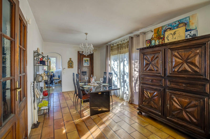 Villa - 155 m² - 6 pièces