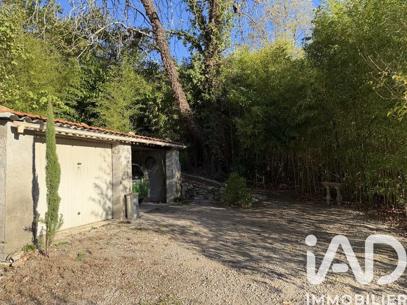 Maison - 180 m² - 6 pièces