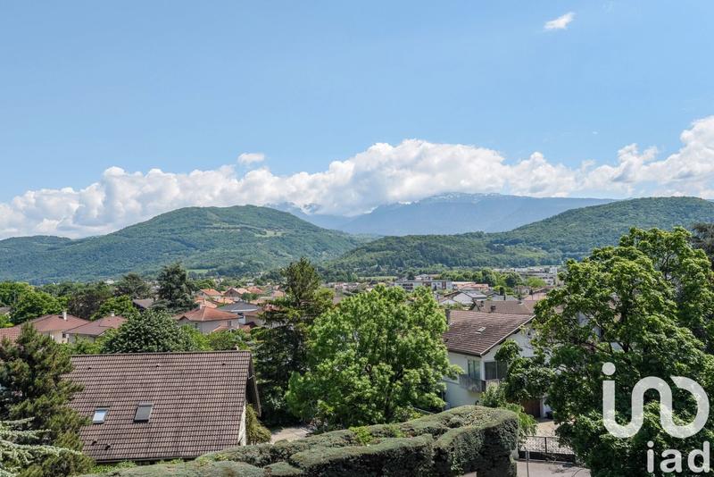 Appartement - 79 m² - 4 pièces