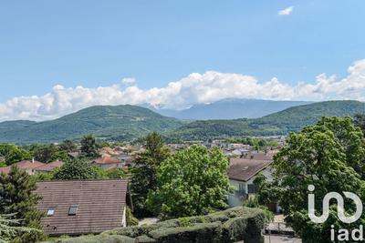 Appartement - 79 m² - 4 pièces