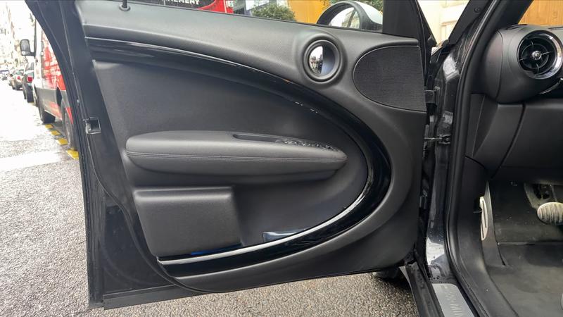 Mini Countryman 2.0 Sd 143 Cooper s - Automatique Toit ouvrant