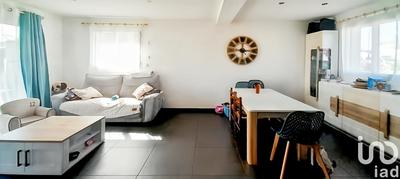 Maison - 80 m² - 5 pièces