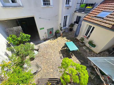 Maison ancienne - 210 m² - 9 pièces