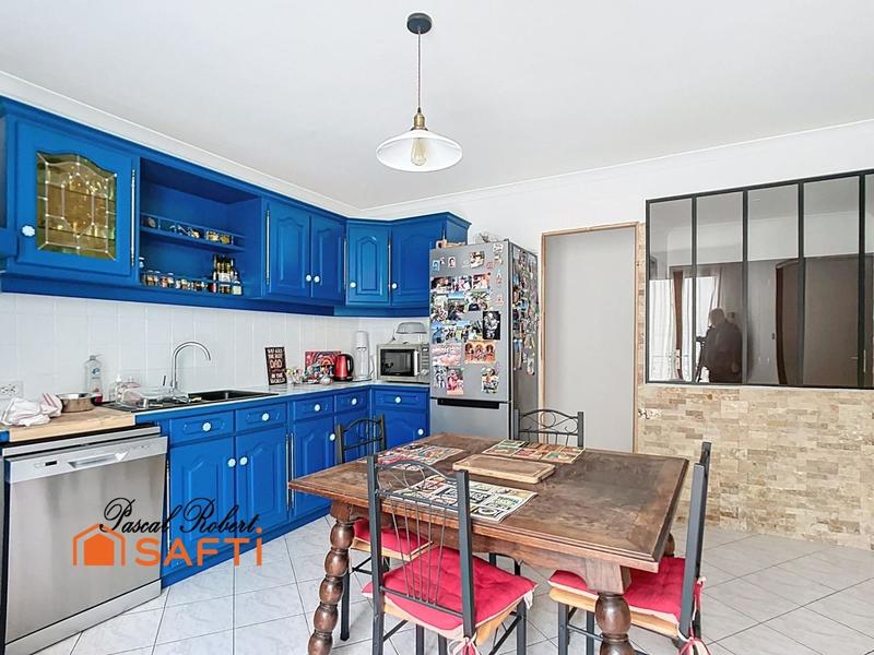 Maison - 145 m² - 7 pièces