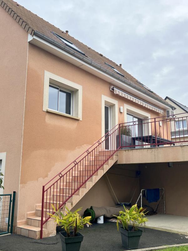 Maison - 142 m² - 5 pièces