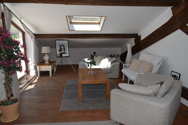 Maison de village - 250 m² - 10 pièces