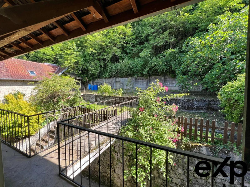 Appartement - 85 m² - 4 pièces