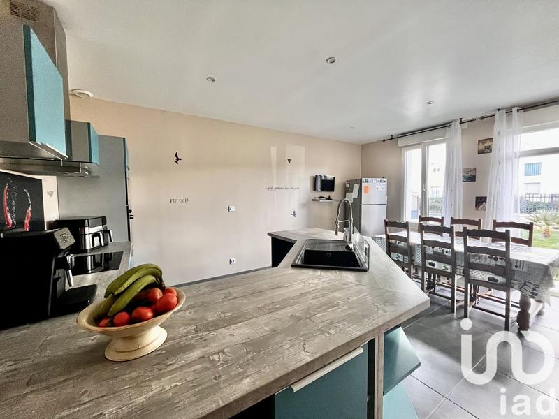 Maison - 222 m² - 7 pièces