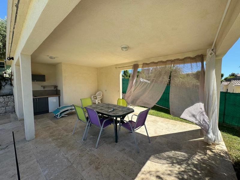 Villa - 230 m² - 5 pièces