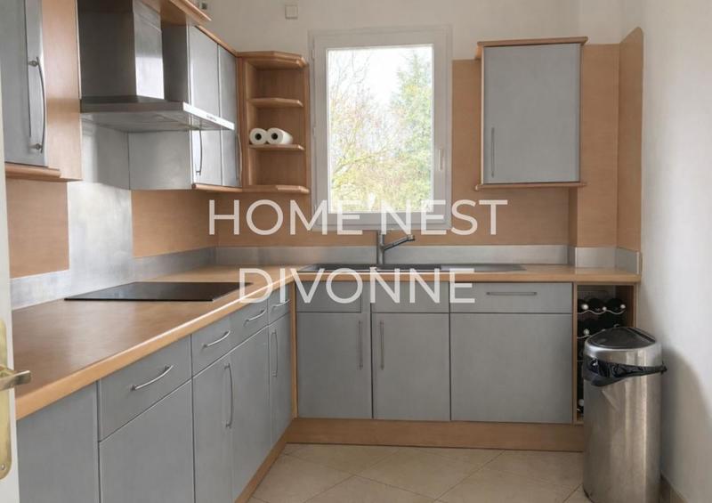 Appartement - 102 m² - 4 pièces