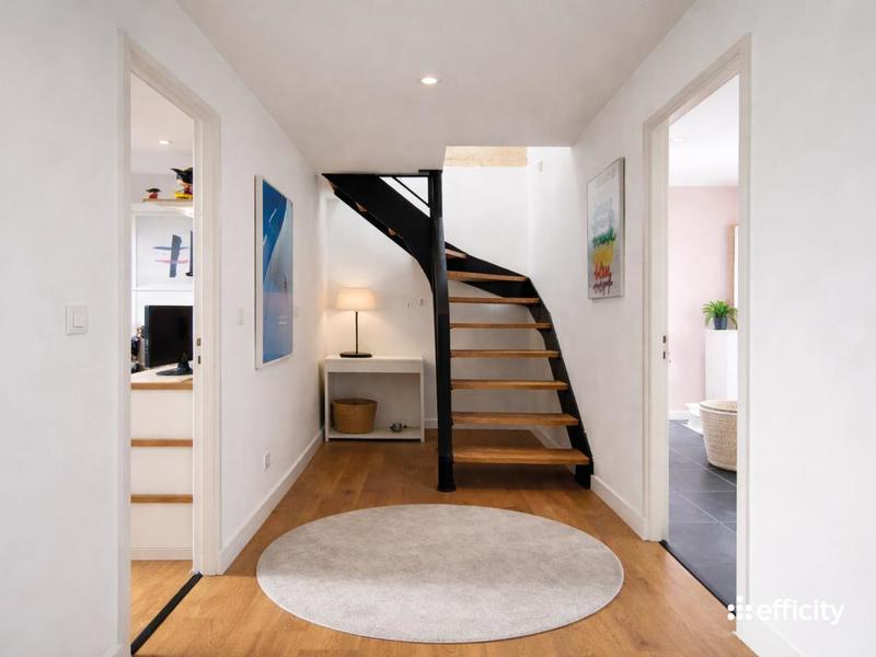 Maison - 165 m² - 6 pièces