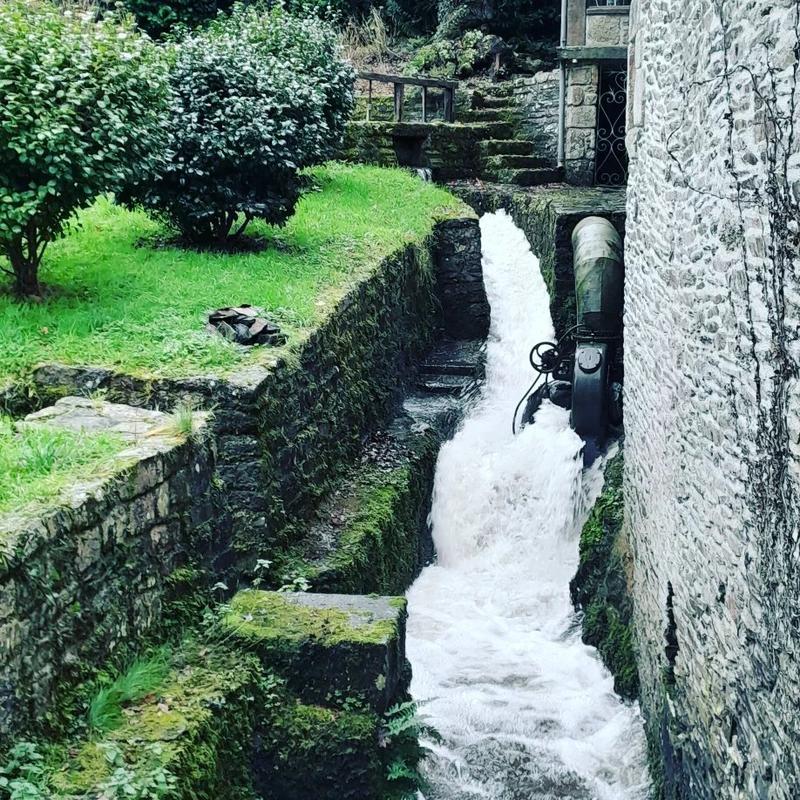 Moulin - 161 m² - 7 pièces