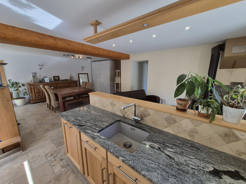 Maison - 155 m² - 5 pièces