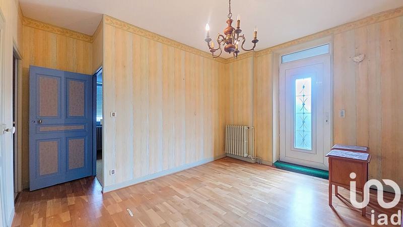 Maison - 215 m² - 9 pièces