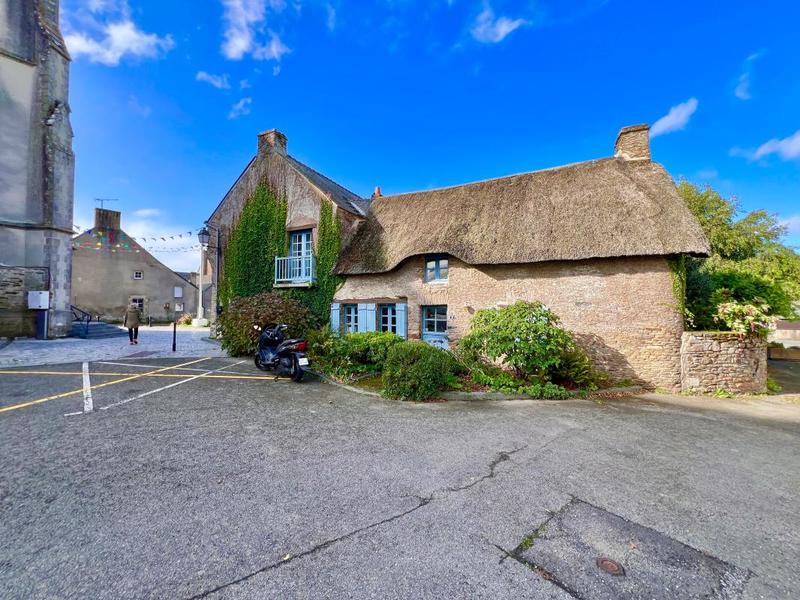 Maison chambre d'hôtes - 240 m² - 7 pièces