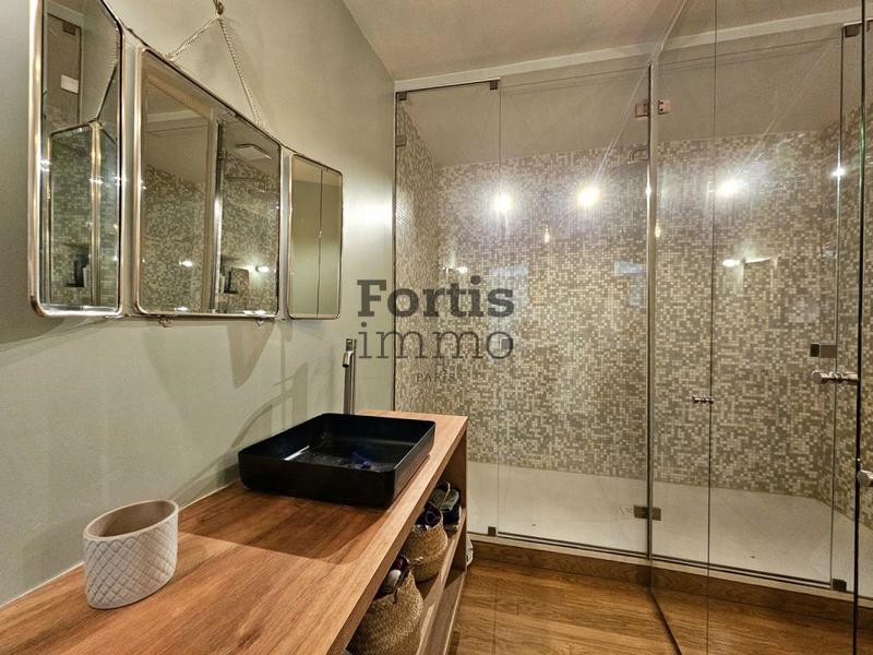 Appartement - 95 m² - 4 pièces