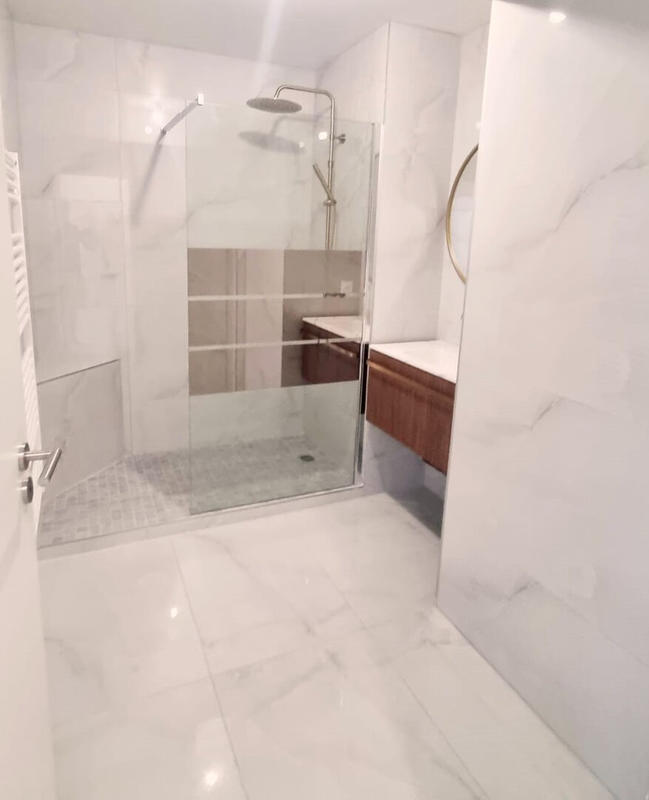 Appartement - 99 m² - 5 pièces