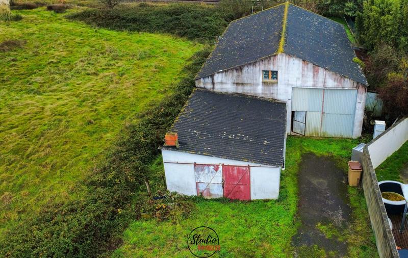 Maison ancienne - 224 m² - 3 pièces