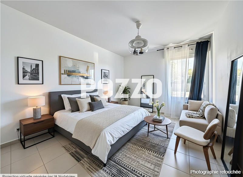 Appartement - 100 m² - 5 pièces