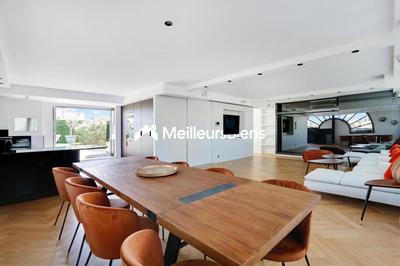 Duplex - 183 m² - 7 pièces