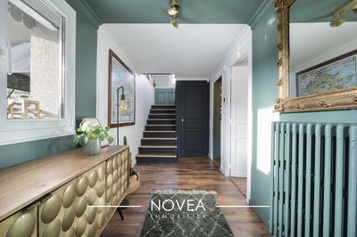 Maison - 185 m² - 5 pièces