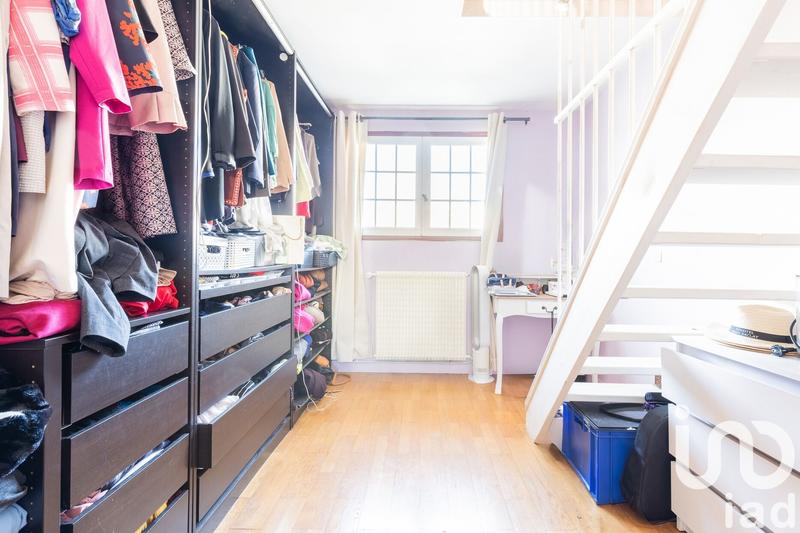 Maison - 183 m² - 5 pièces