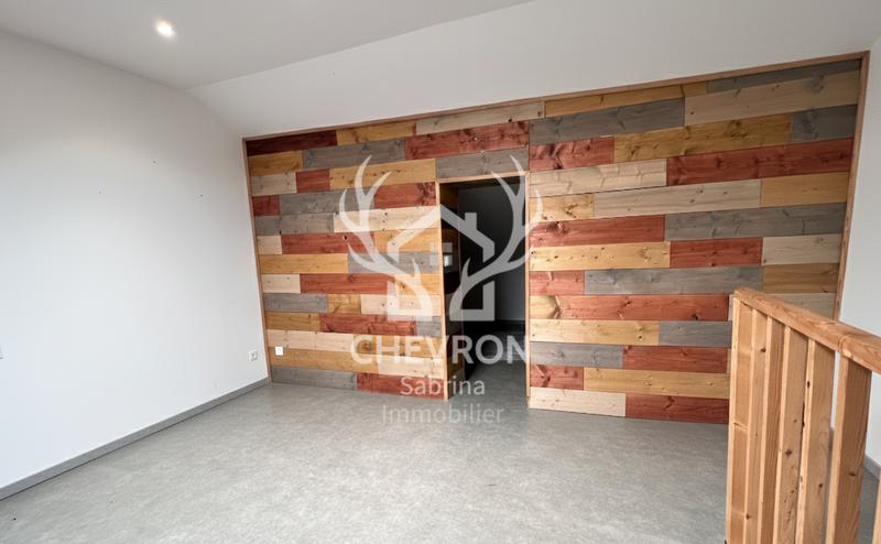 Maison - 99 m² - 4 pièces