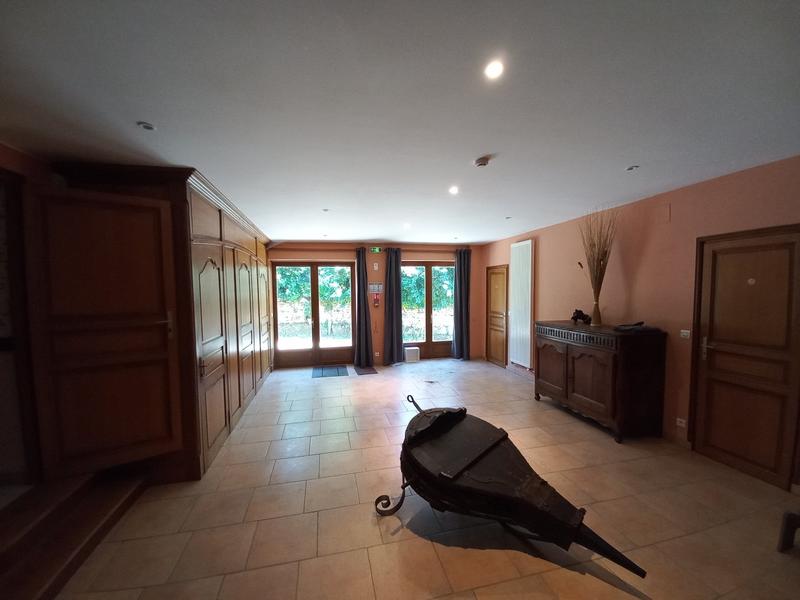 Maison de domaine - 2 300 m² - 67 pièces