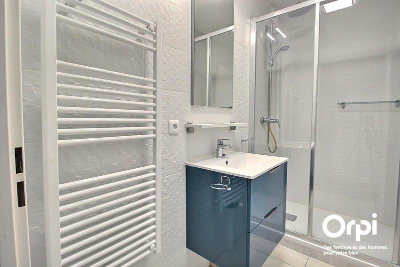 Appartement - 97 m² - 4 pièces