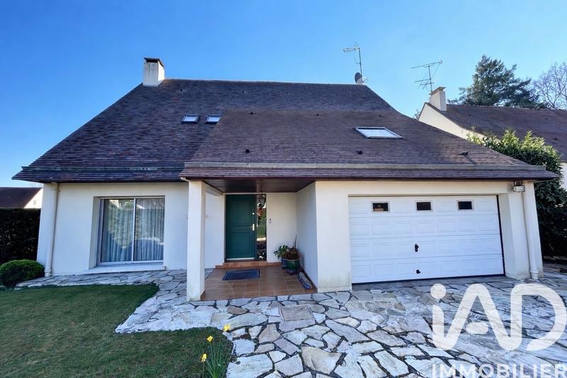 Maison - 177 m² - 7 pièces