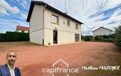 Maison - 85 m² - 4 pièces
