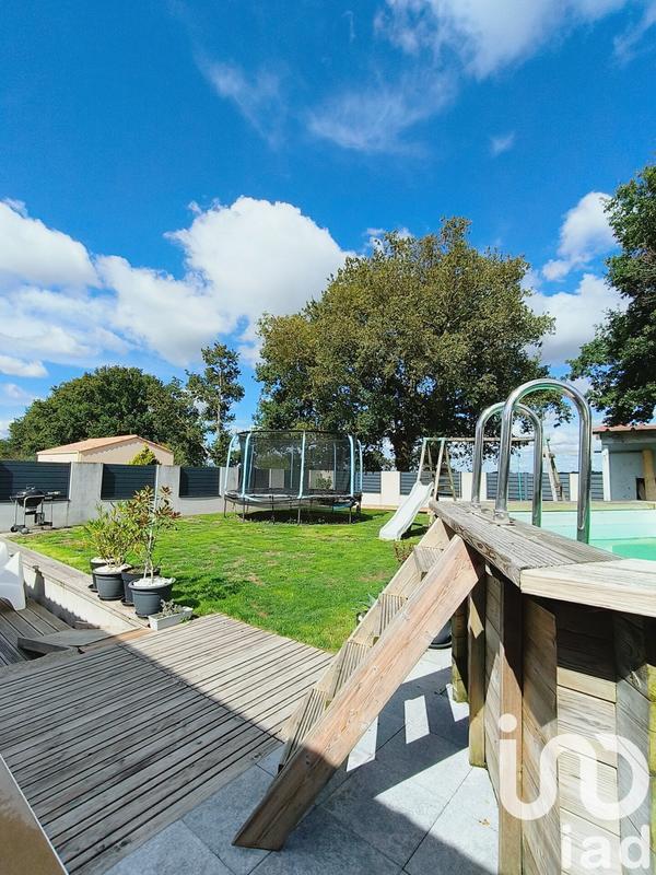 Maison - 170 m² - 8 pièces