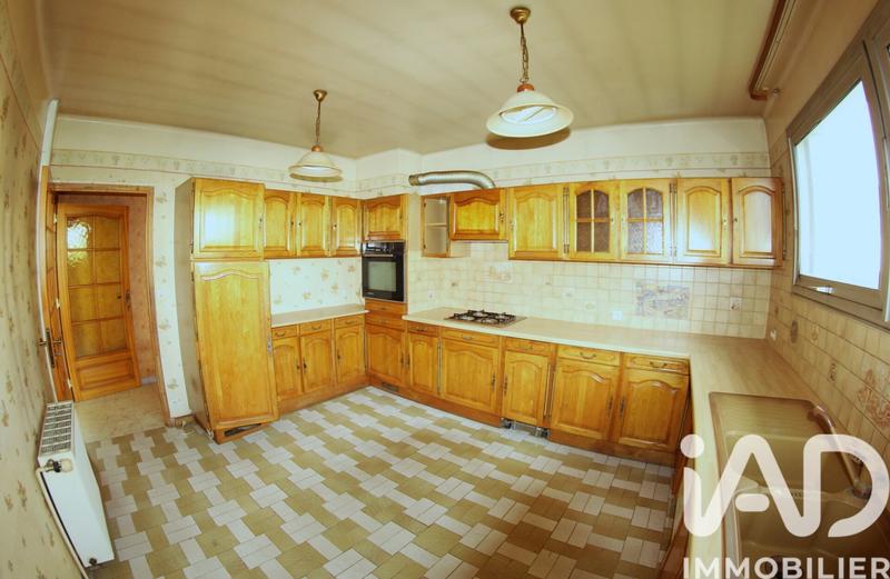 Maison - 141 m² - 6 pièces