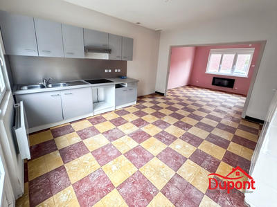 Maison - 77 m² - 5 pièces