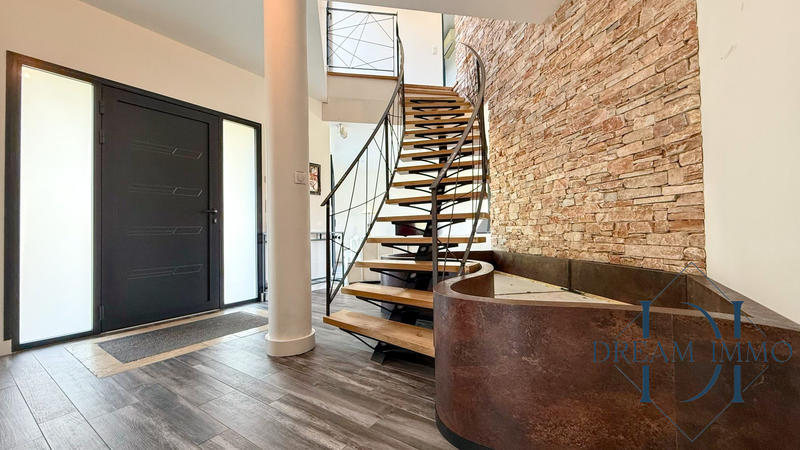 Maison contemporaine - 162 m² - 6 pièces