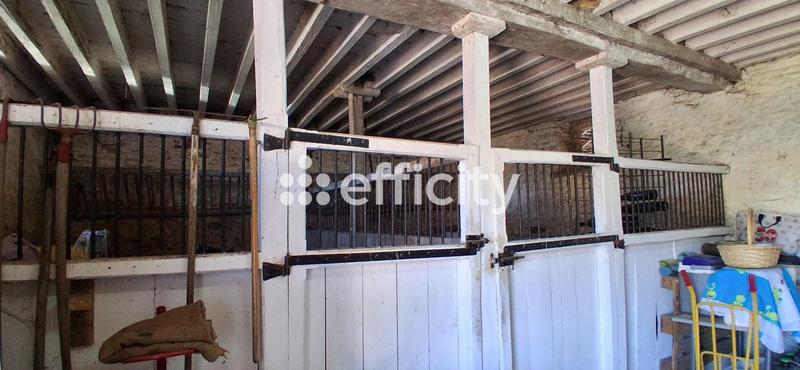 Maison - 195 m² - 8 pièces